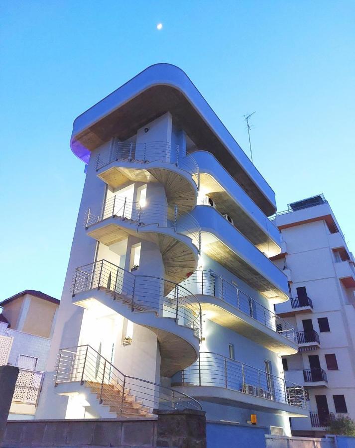 Sweet Home & Wellness Affittacamere Nettuno Eksteriør billede