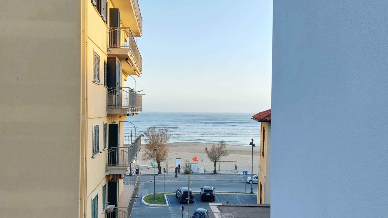 Sweet Home & Wellness Affittacamere Nettuno Eksteriør billede